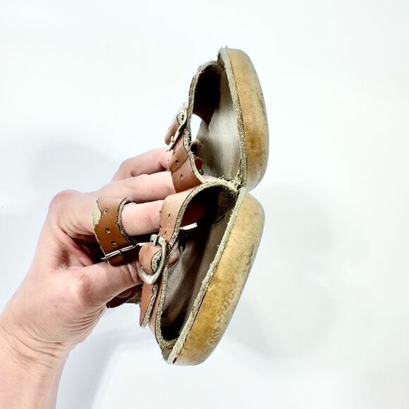Salt water sandals camel color play condition 8 - Picture 9 of 10